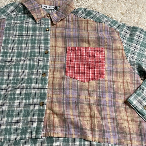 Steve Madden Plaid Button Down Size Large - Picture 3 of 6